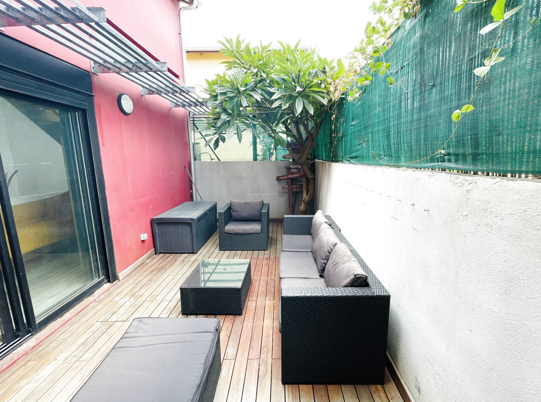 NOUVEAUTE A LA POSSESSION