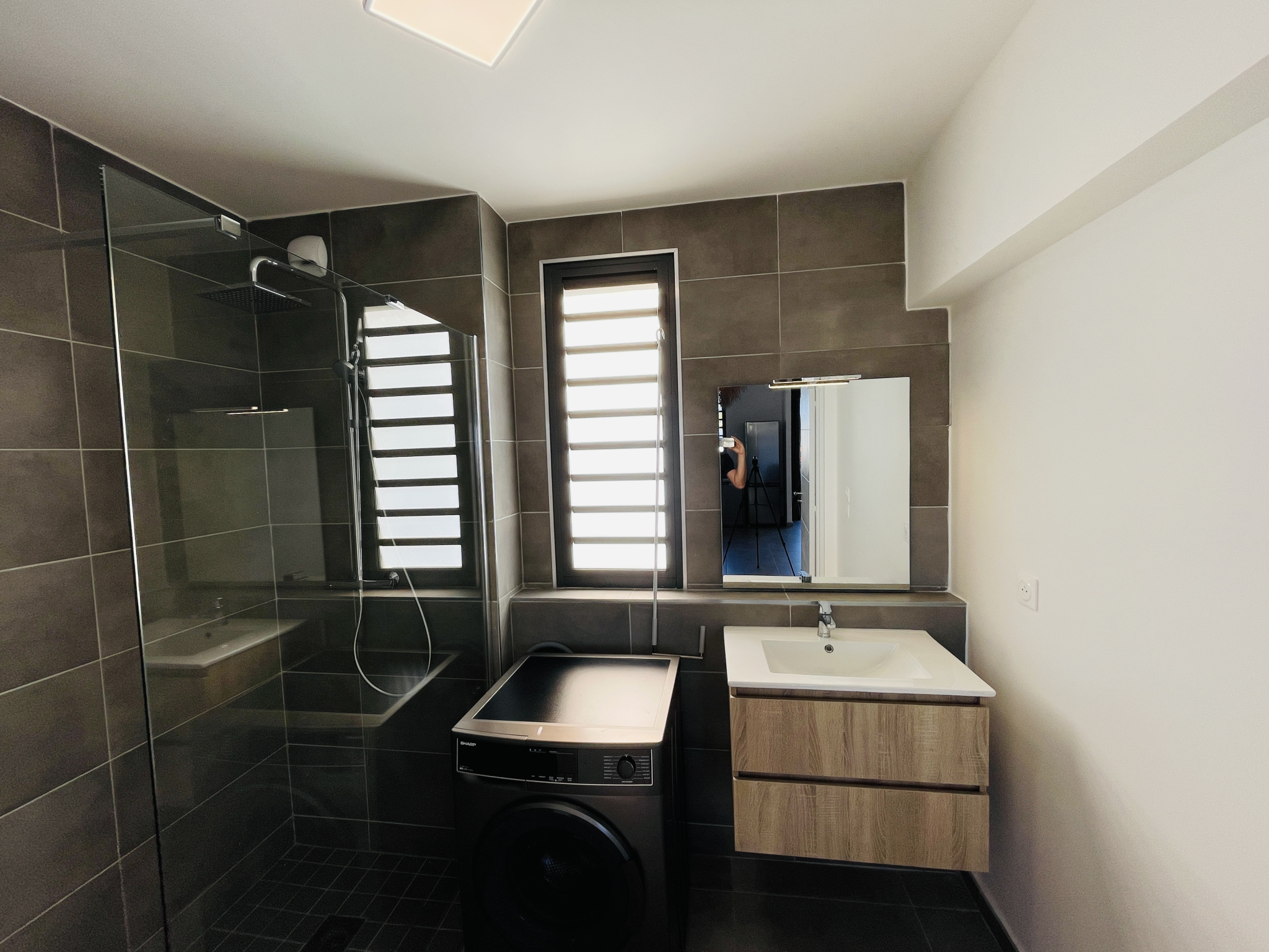 Appartement T2 neuf pour investir à La Saline Les Bains avec vue mer et garage