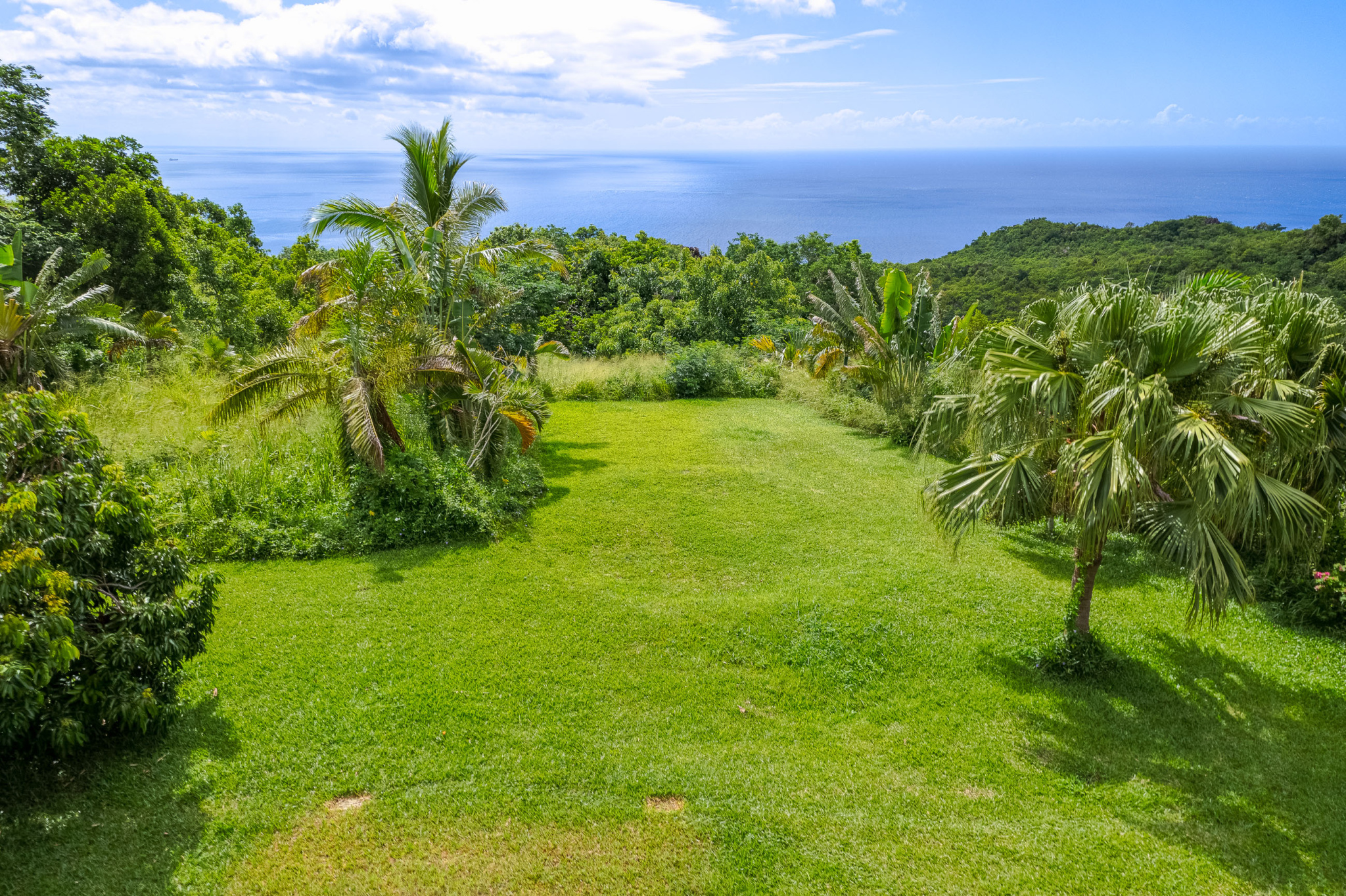 TERRAIN A BATIR 7 800m2 - LA POSSESSION