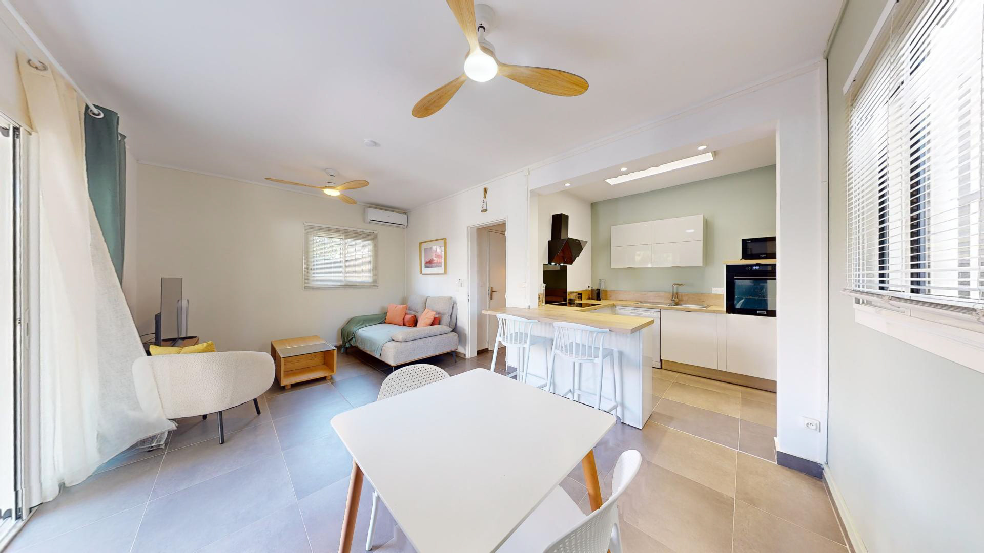 SAINT DENIS CENTRE VILLE - VILLA T3 65m2