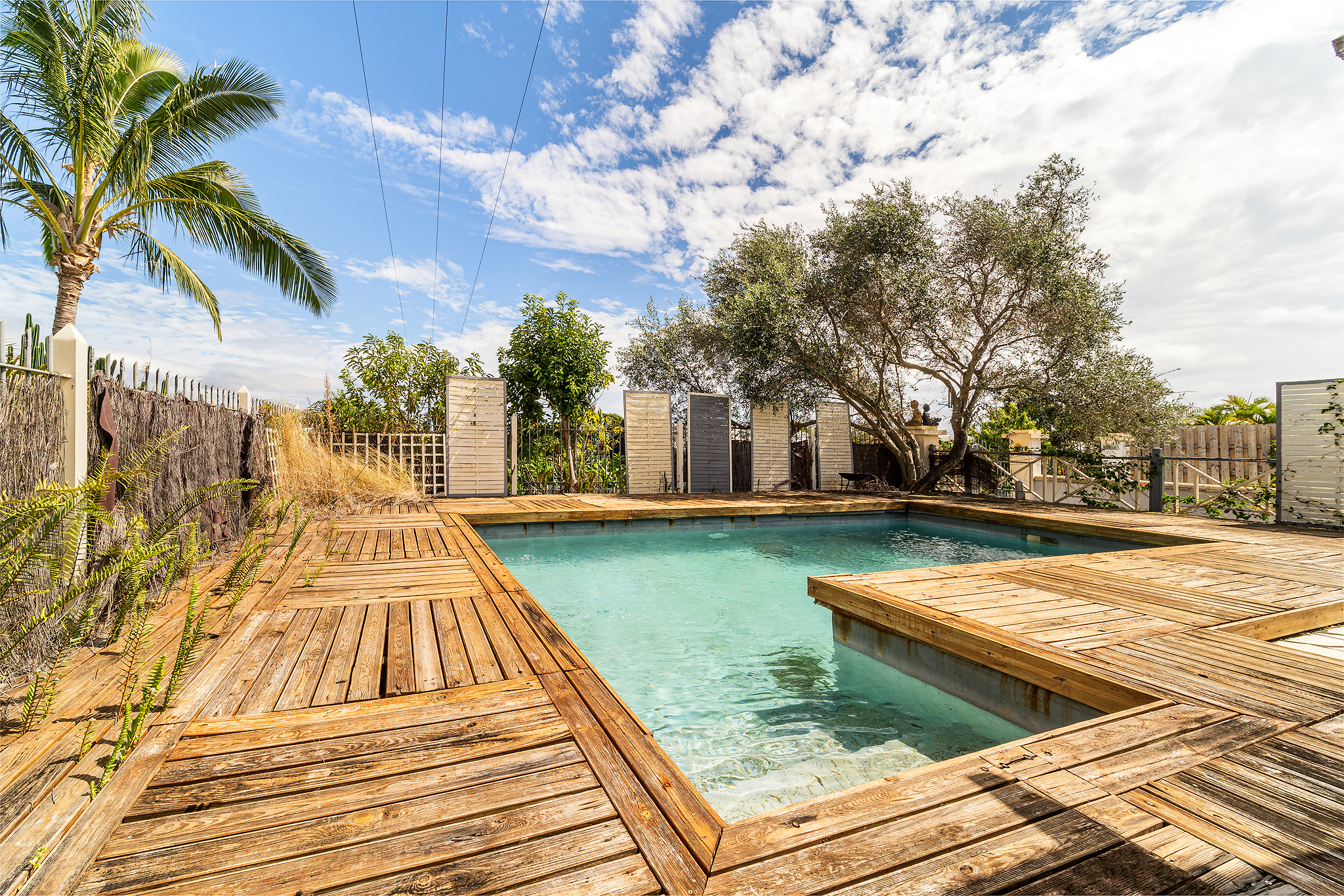 VILLA T7 AVEC PISCINE  - SAINTE MARIE