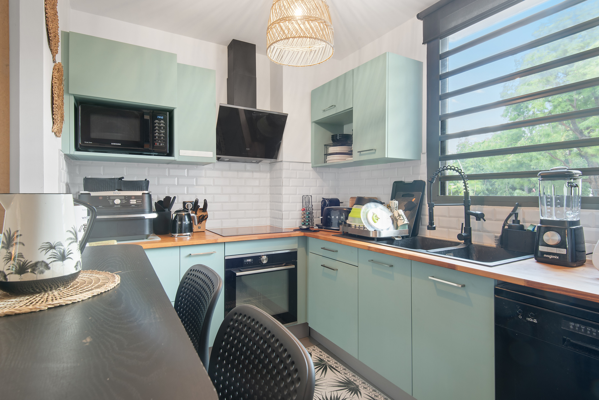 APPARTEMENT STANDING T4 - SAINT PAUL (FRONT DE MER)