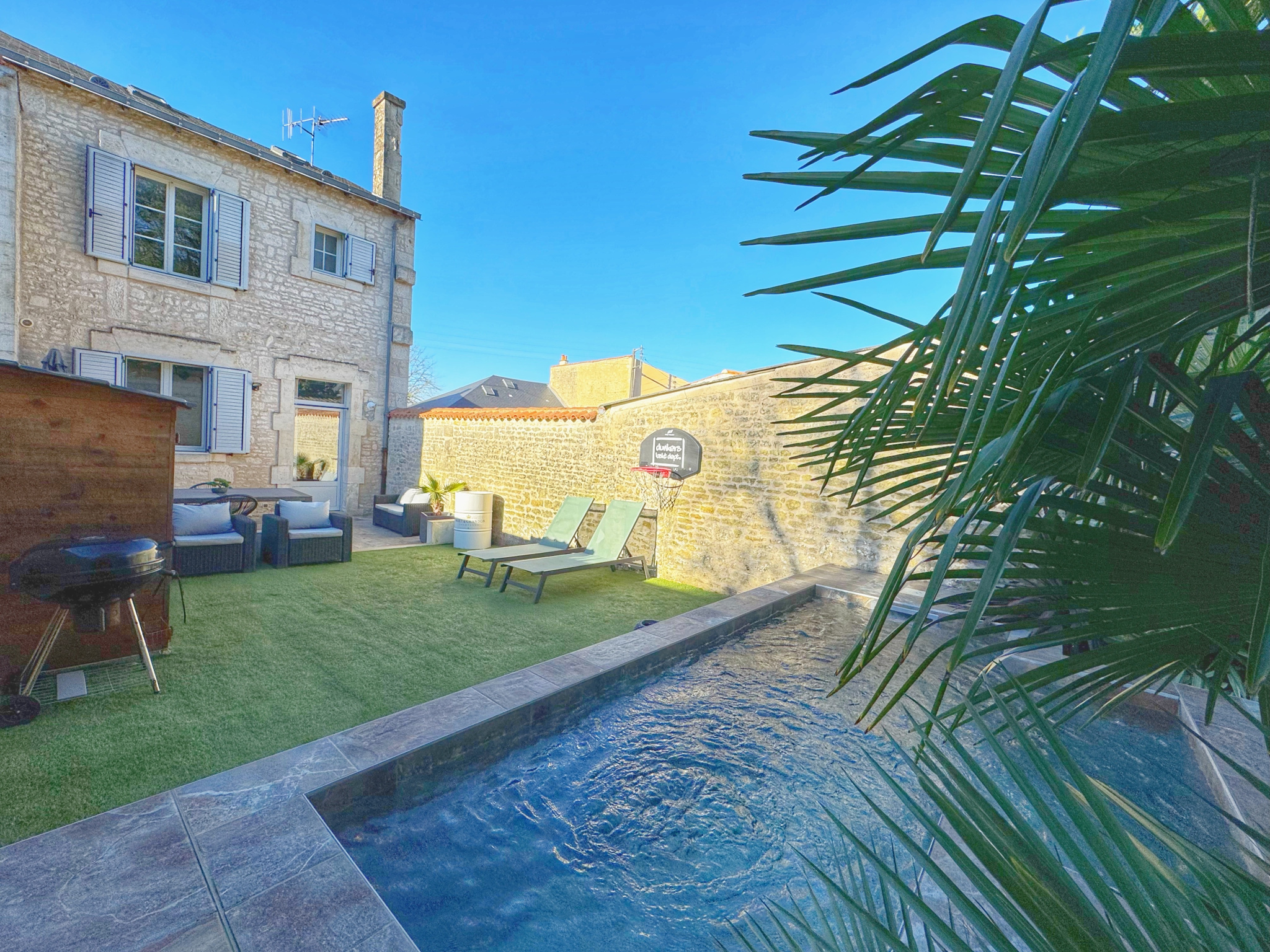 MAISON T4 100m2 AVEC PISCINE - NIORT (SECTEUR CHABAUDY)