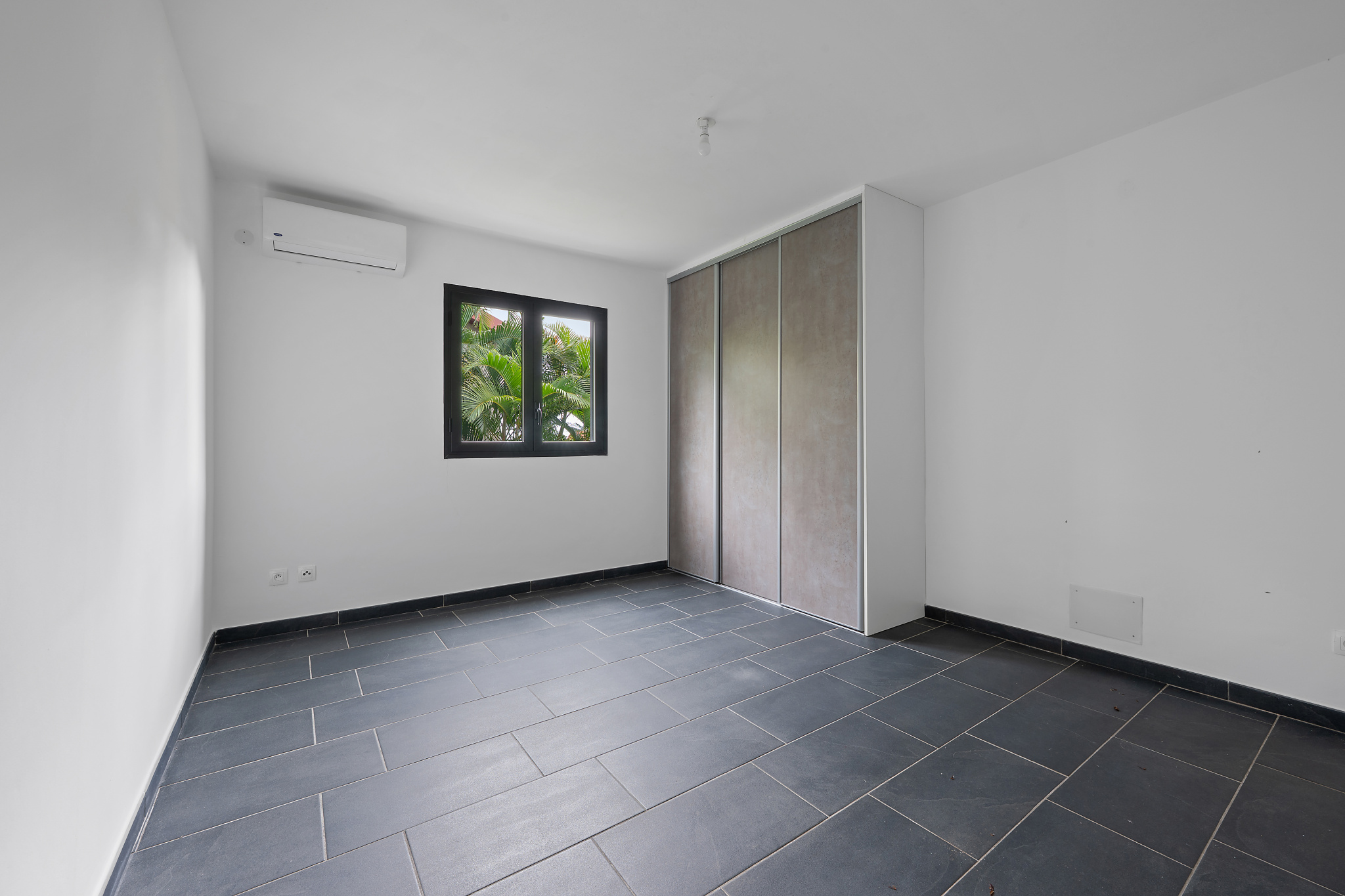 LA POSSESSION (RAVINE A MALHEUR) - VILLA T4 114m2 VUE MER