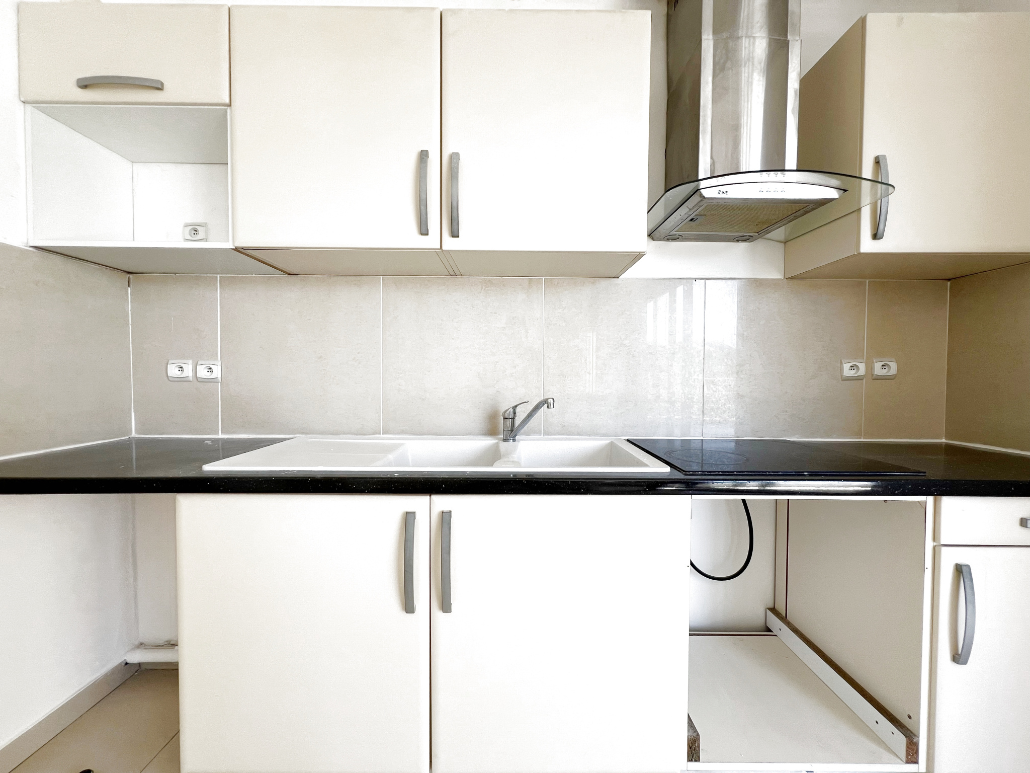 SAINT DENIS (TECHNOPOLE) - Appartement T2 54m2 + varangue