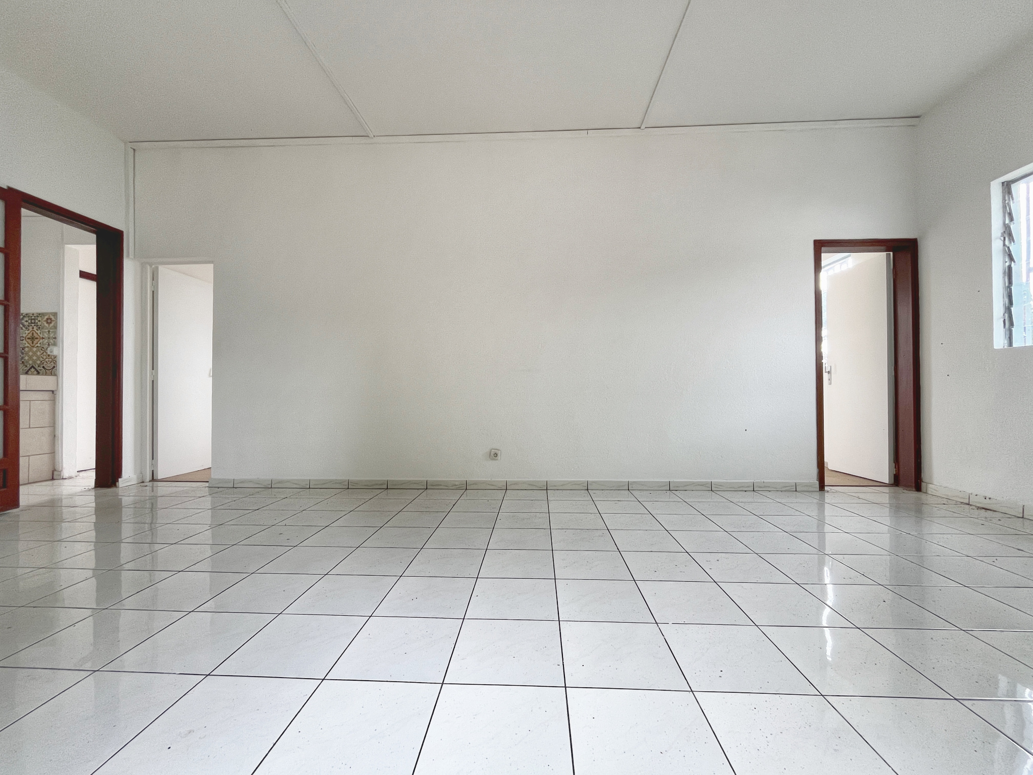 SAINTE MARIE (GRANDE MONTÉE) - MAISON T3 VUE MER ET MONTAGNE (TERRAIN 1 250m2)