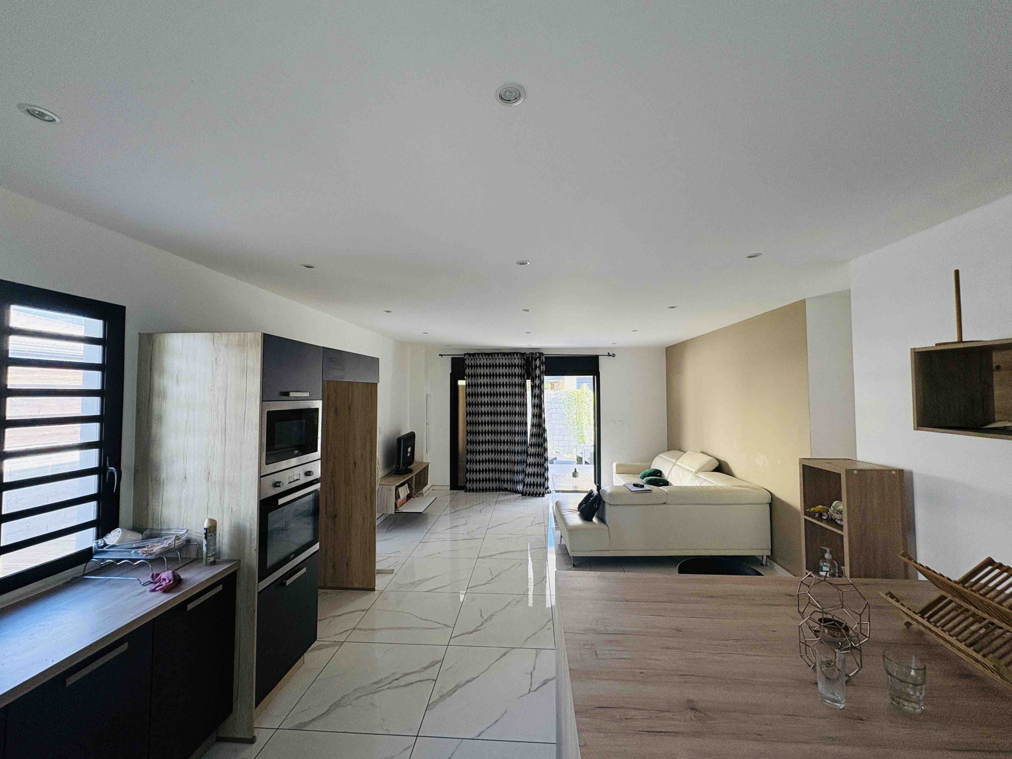 MAISON RECENTE T4 LE PORT (RIVIERE DES GALETS)