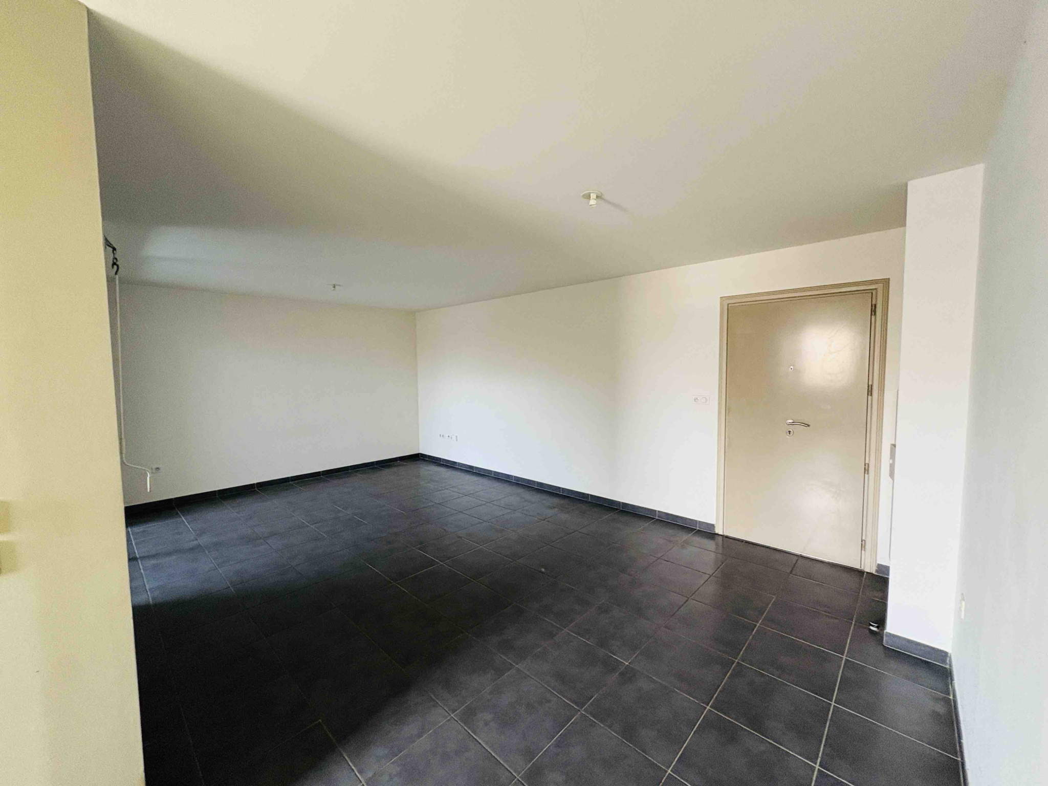 SAINT LEU (FRONT DE MER) -  APPARTEMENT T3 AVEC 2 PLACES DE PARKING