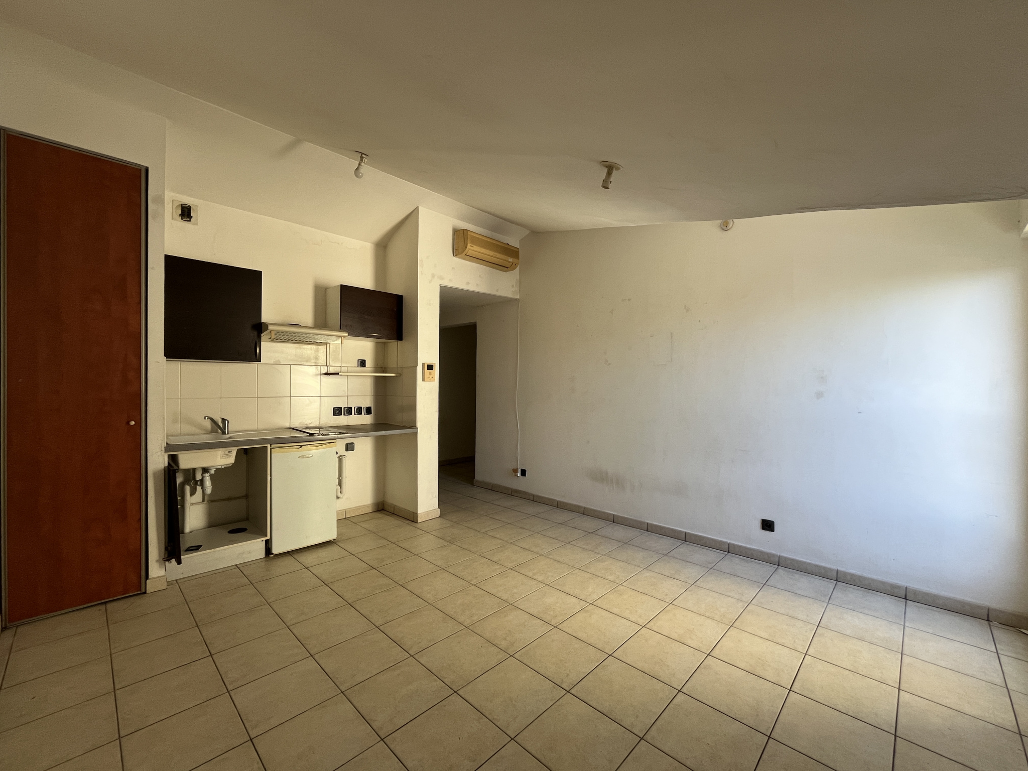 SAINT DENIS (MOUFIA) - STUDIO LIBRE RESIDENCE OCEANE