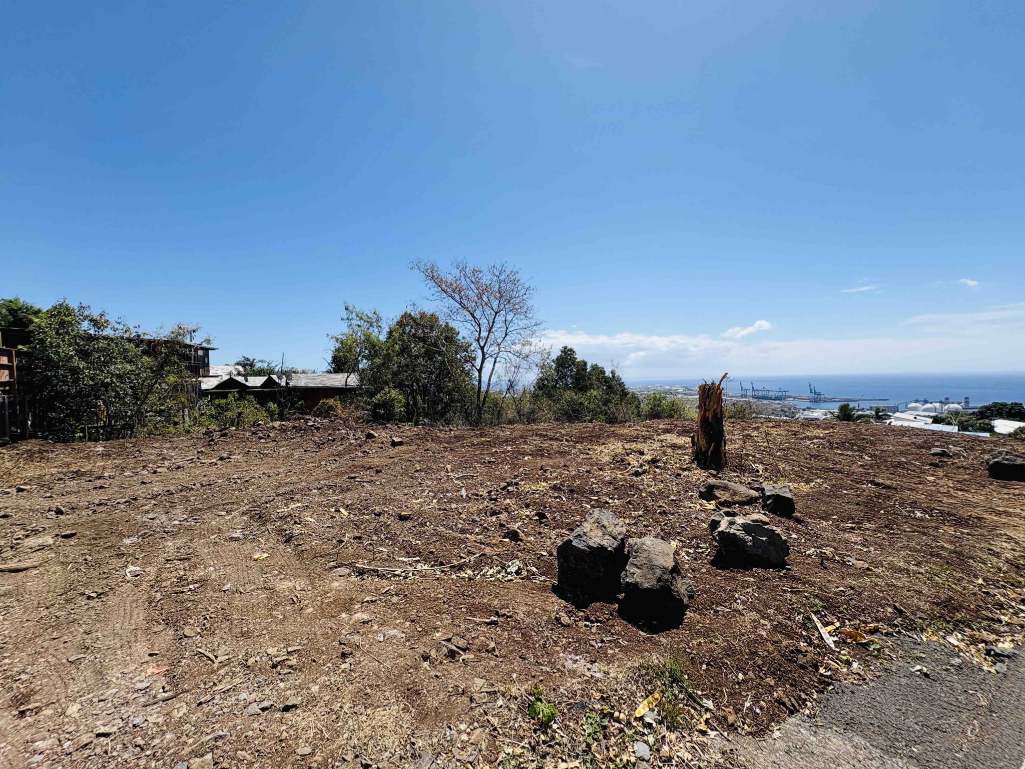 EXCLUSIVITE A LA POSSESSION (BOEUF MORT) -  5 PARCELLES DE TERRAIN