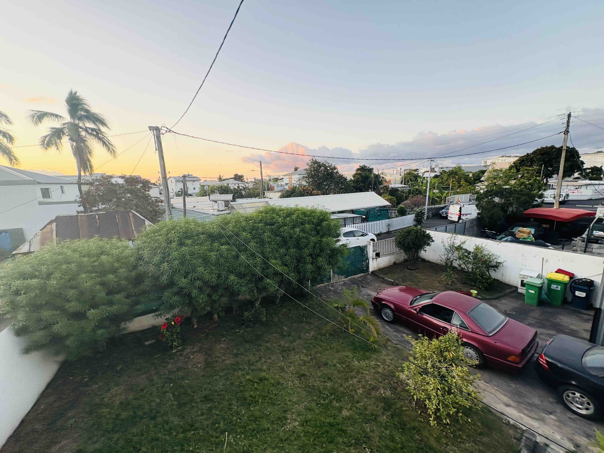 LE PORT (CENTRE VILLE) - EXCLUSIVITE MAISON T5/6 TYPE SATEC