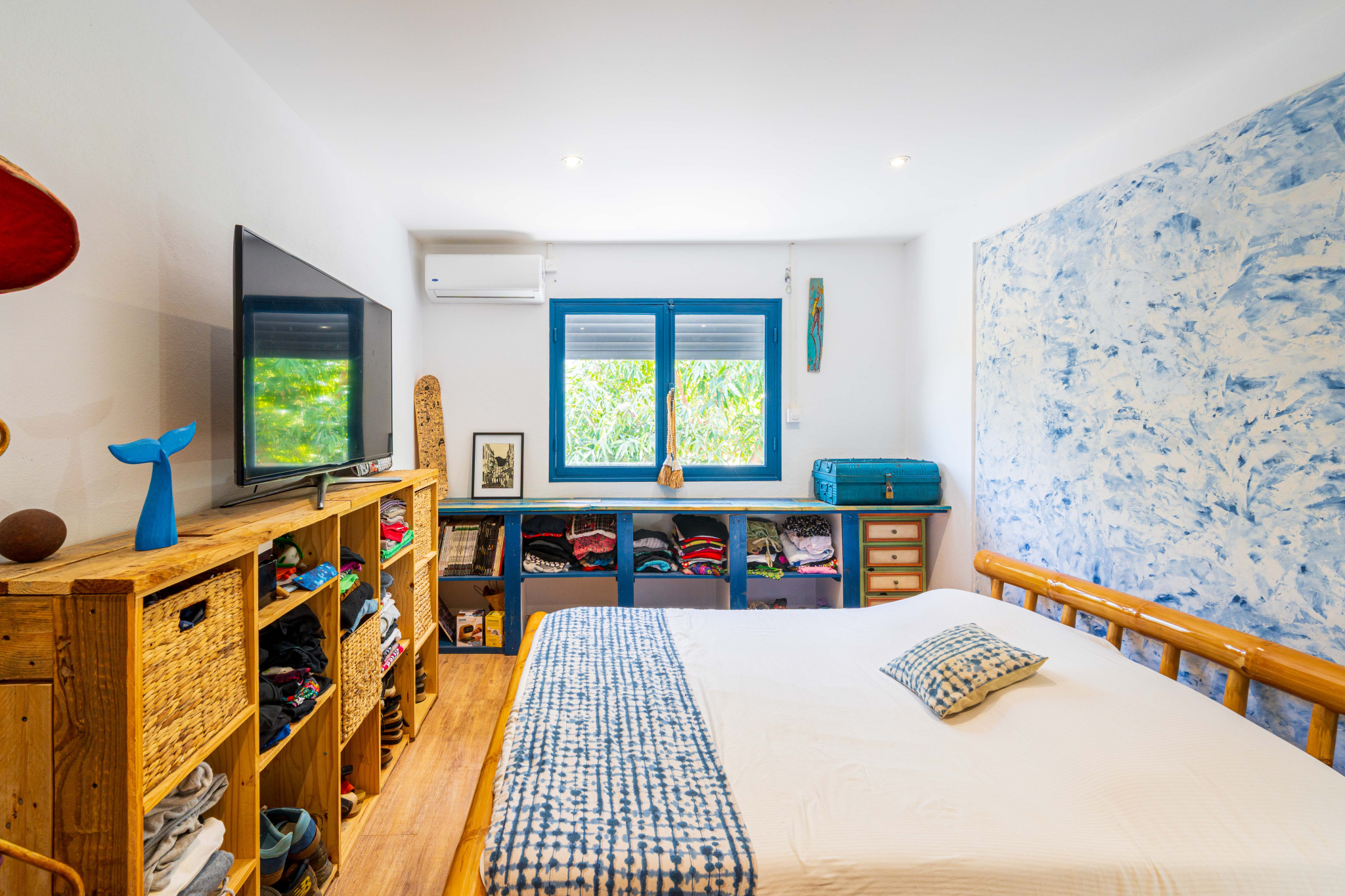 SAINT PAUL MAGNIFIQUE VILLA AVEC PISCINE + 2 LOGEMENTS INDEPENDANTS (QUARTIER LA PLAINE)