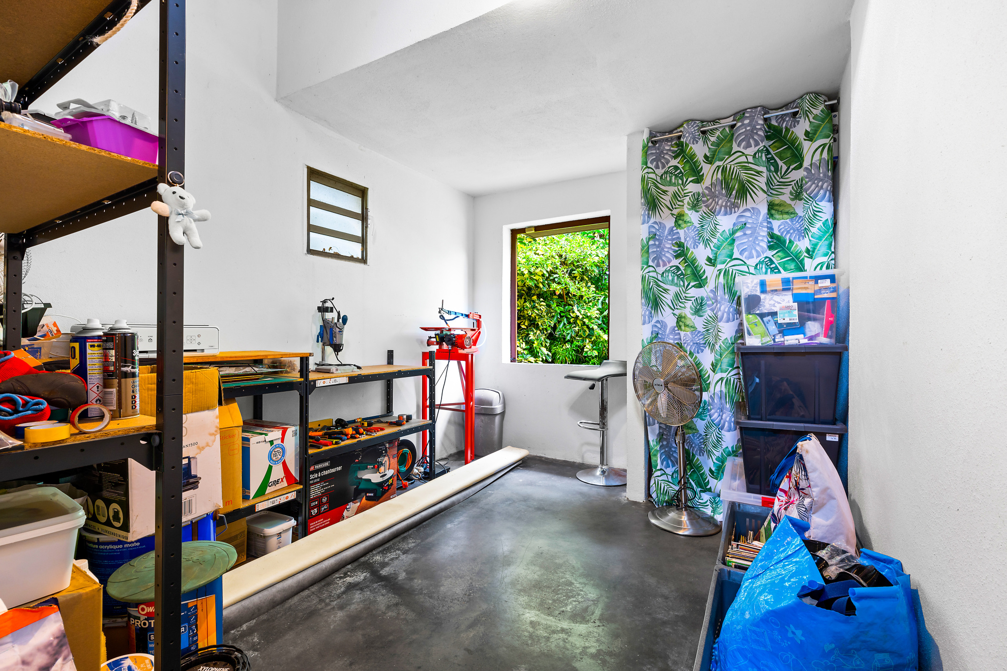 STE MARIE (BEAUSEJOUR/BOIS ROUGE) - MAISON D'ARCHITECTE T4/5 PLAIN-PIED AVEC PISCINE