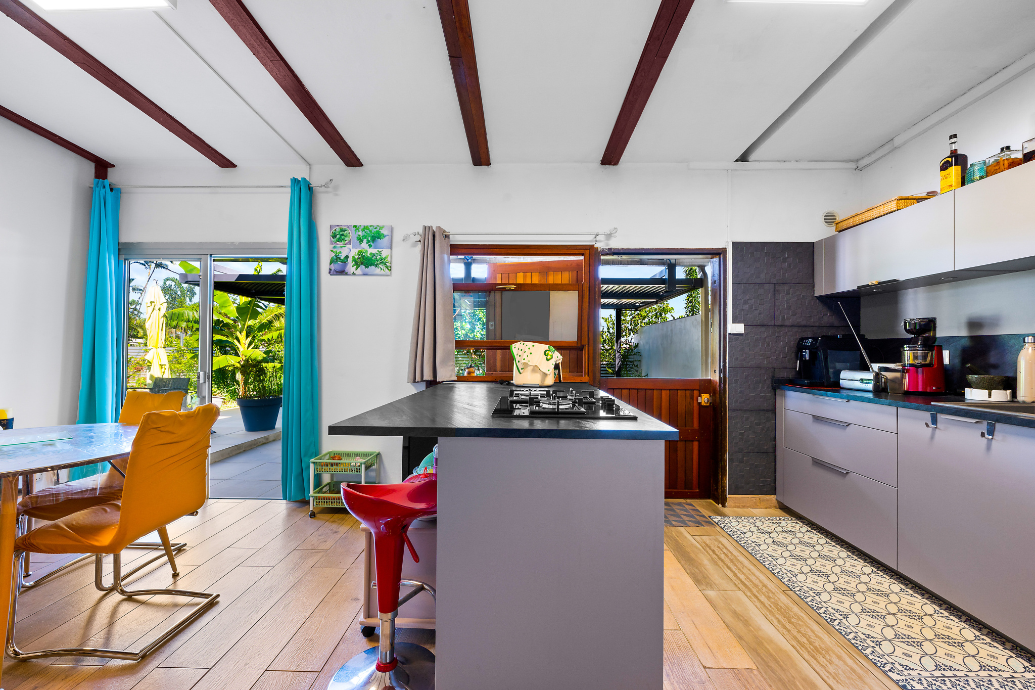 EXCLUSIVITE MAISON T5 AVEC PISCINE A LA POSSESSION (Camp magloire)