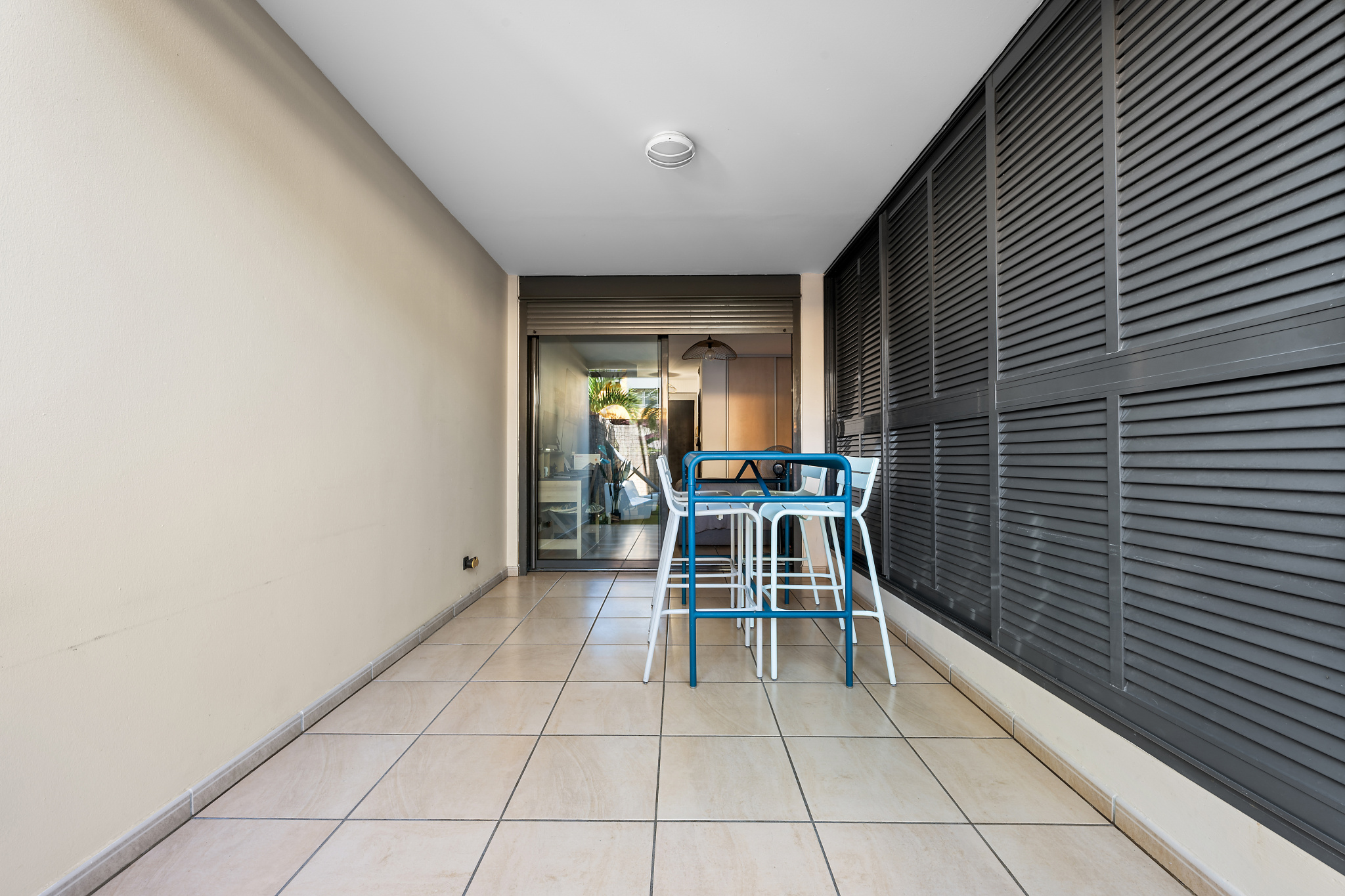 LA POSSESSION (BOEUF MORT) - STUDIO AVEC JARDIN DANS RESIDENCE SECURISEE