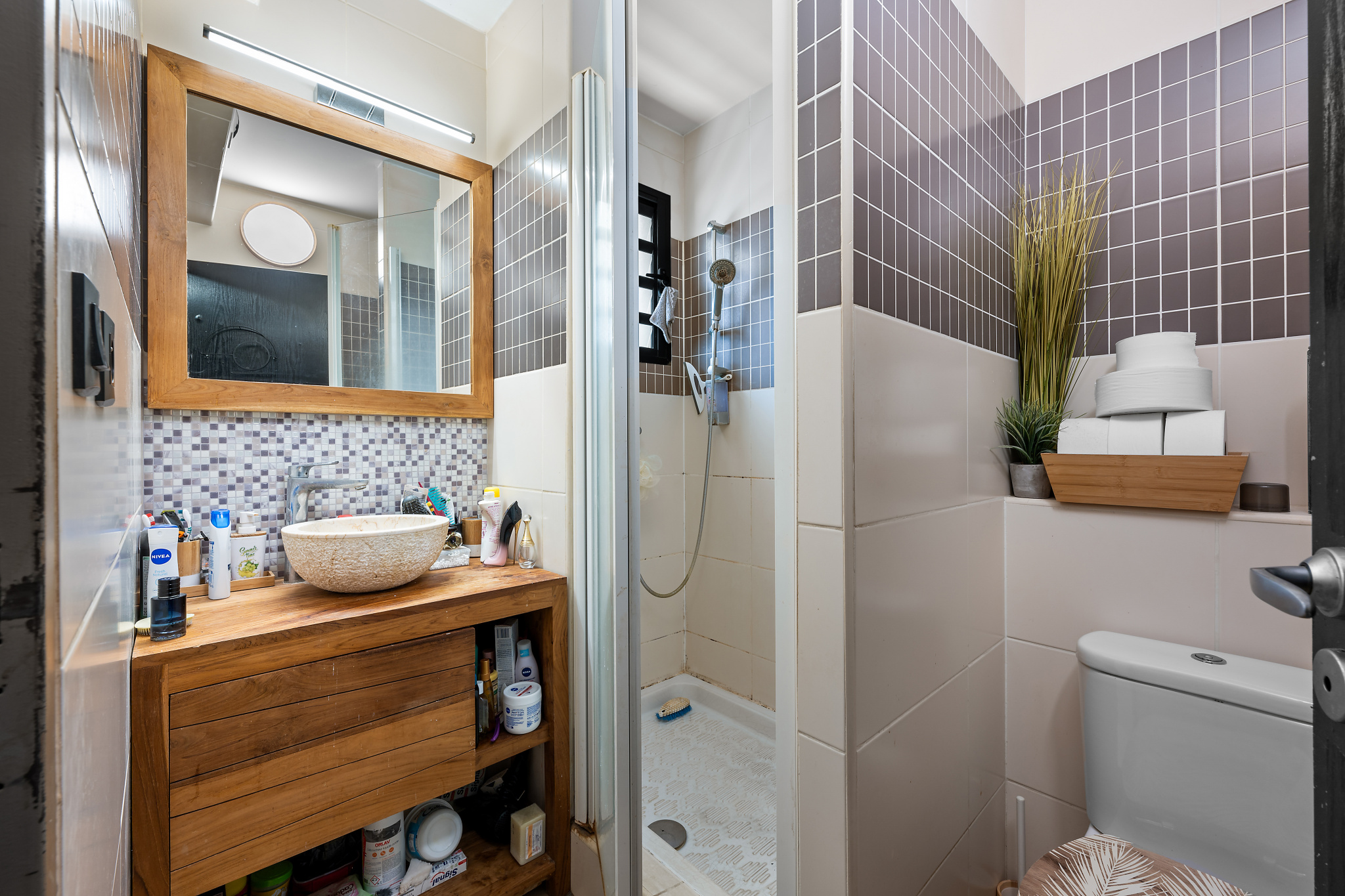 LA POSSESSION (BOEUF MORT) - STUDIO AVEC JARDIN DANS RESIDENCE SECURISEE