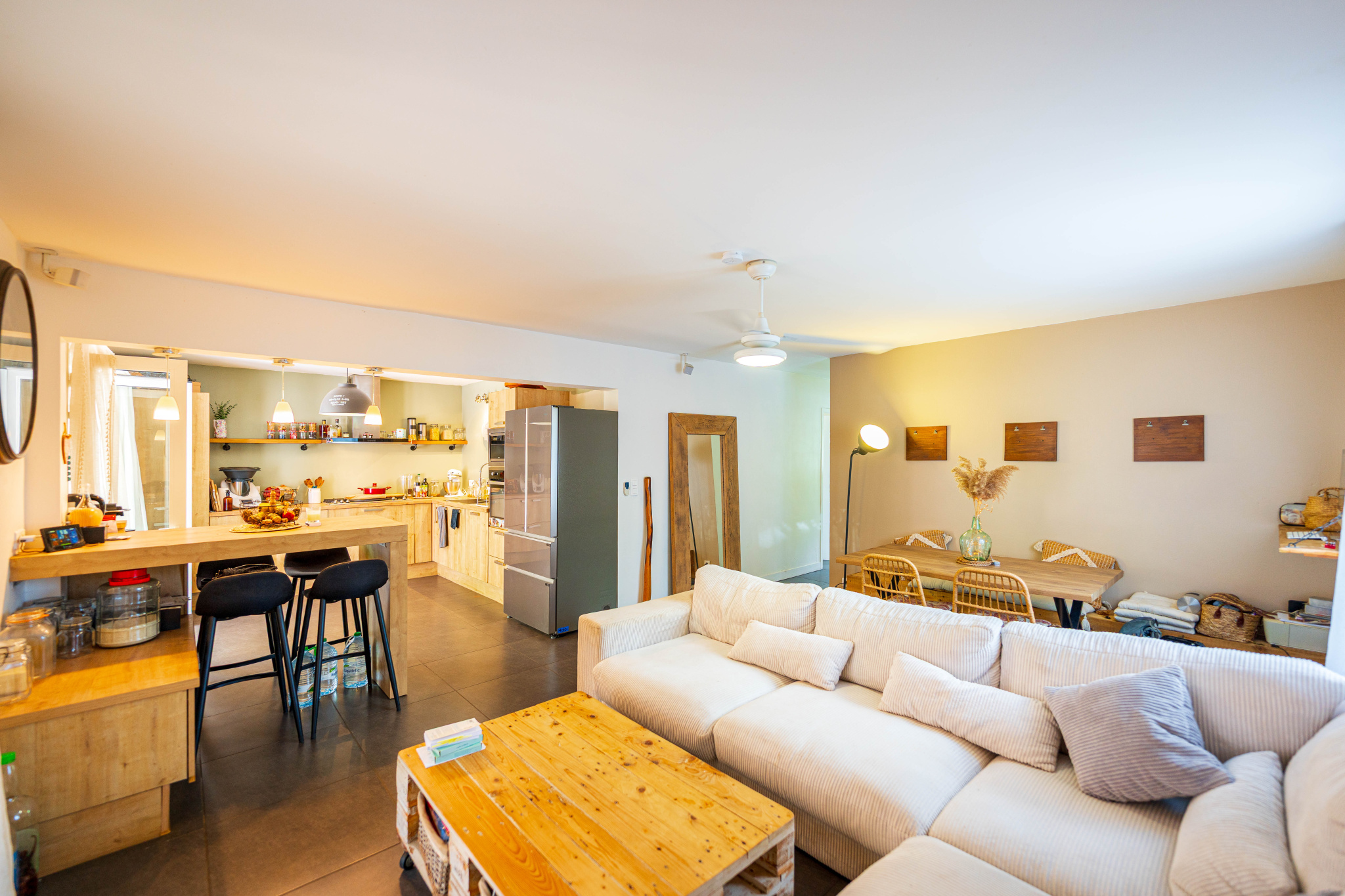 CHARMANTE MAISON T3 DE PLAIN PIED AVEC PISCINE  SECTEUR LA PLAINE SAINT PAUL