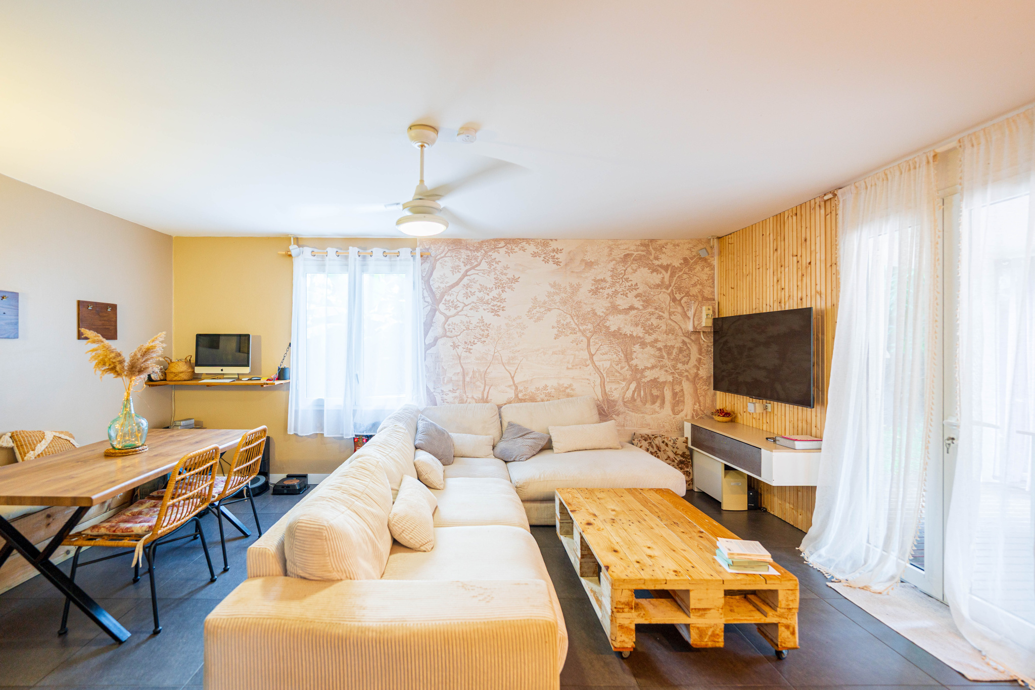 CHARMANTE MAISON T3 DE PLAIN PIED AVEC PISCINE  SECTEUR LA PLAINE SAINT PAUL