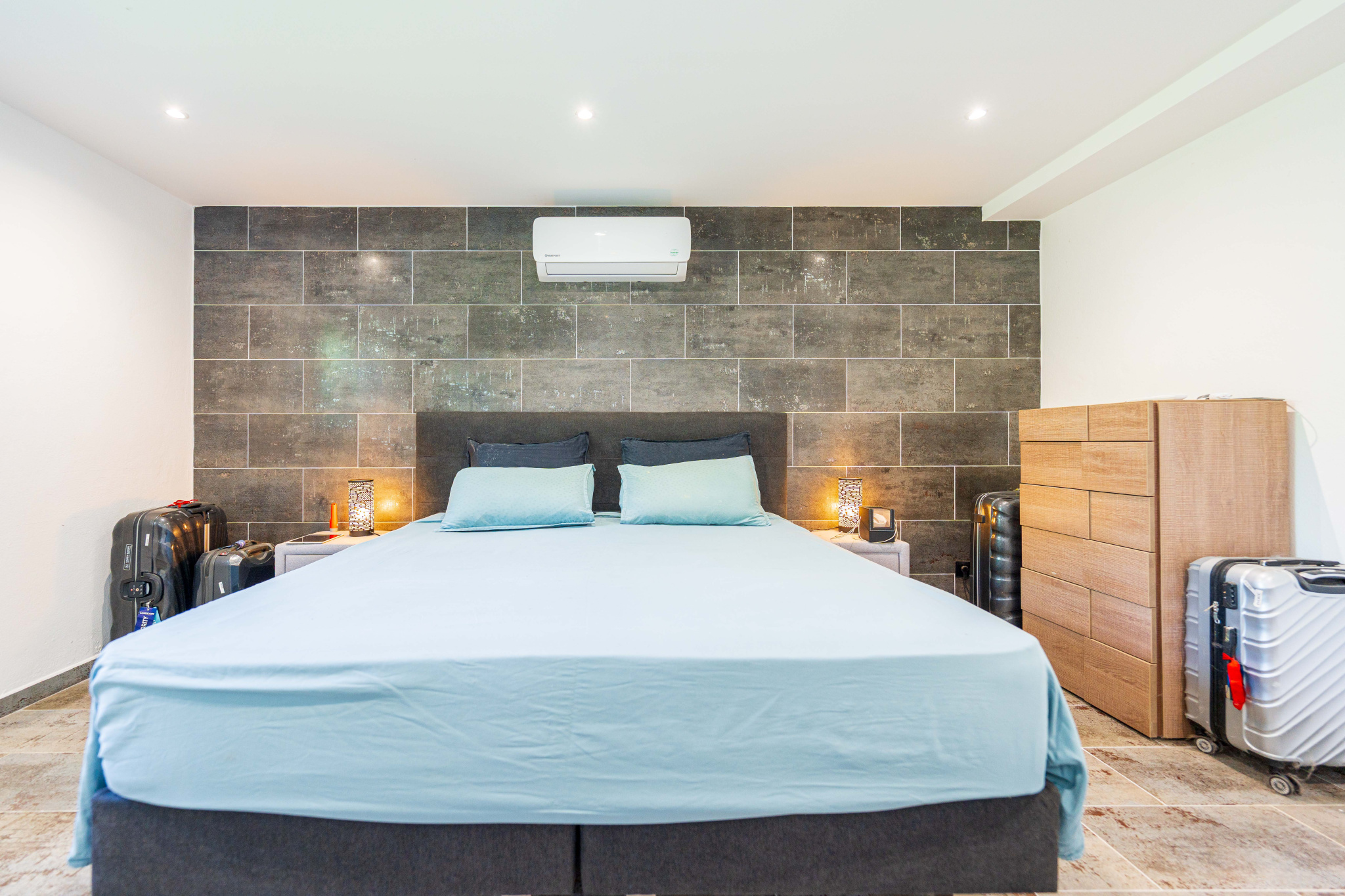 SAINT BENOIT - VILLA PLAIN-PIED AVEC PISCINE SANS VIS-A-VIS