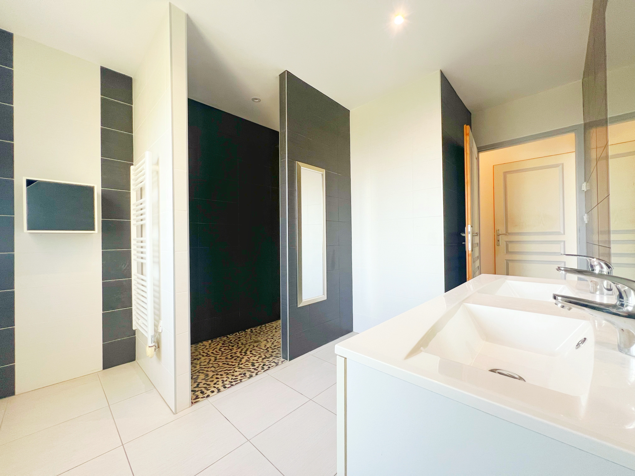 BESSINES - MAISON F4 PLAIN-PIED