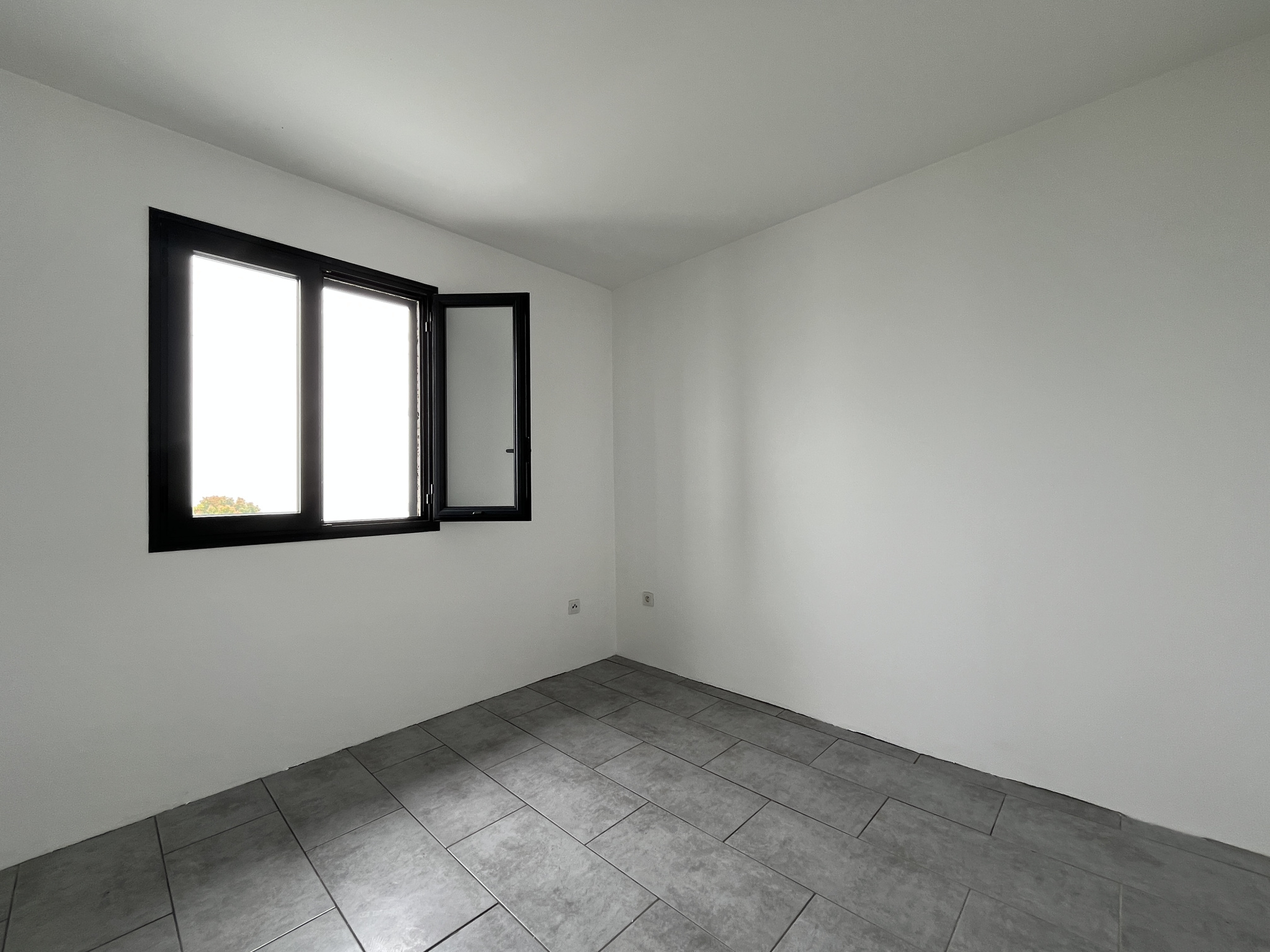 LA PLAINE DES CAFRES - MAISON T5 RÉCENTE (2019)